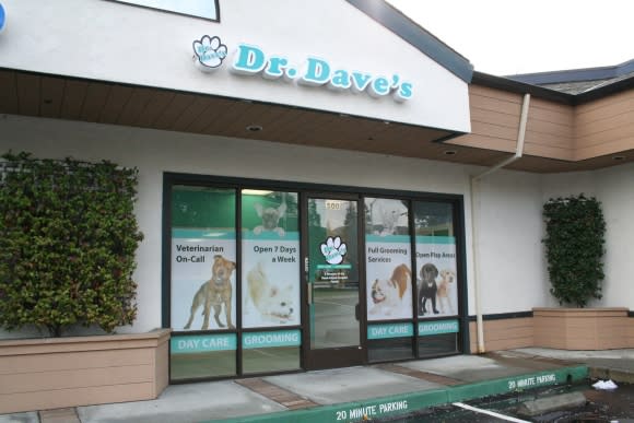 Dr Daves front entrance